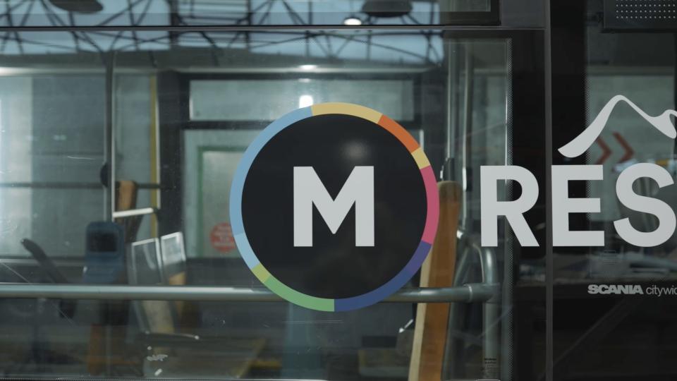 MRESO : Timelapse covering bus